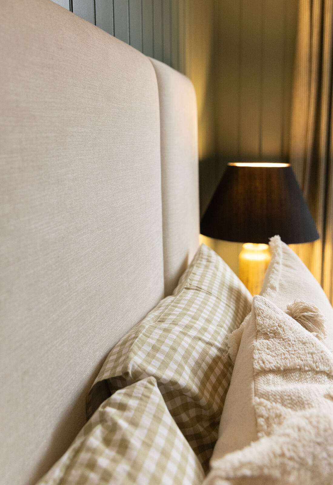 Coastal bedroom in soft naturals